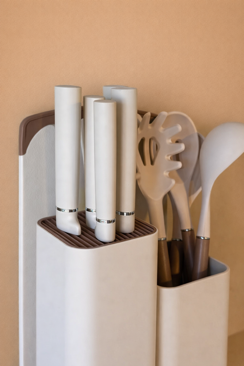 12 Parça Bıçaklı Kesme Panosu Seti